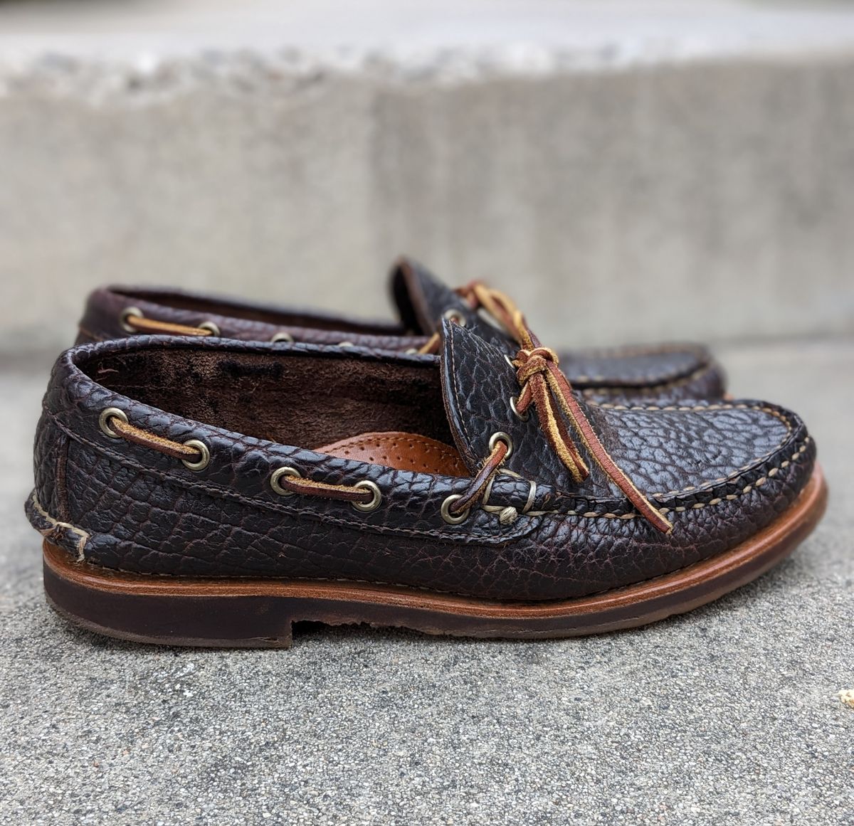 Photo by kat on April 3, 2023 of the Rancourt & Co. Unlisted Model in Rancourt Chocolate Tuscon Bison.