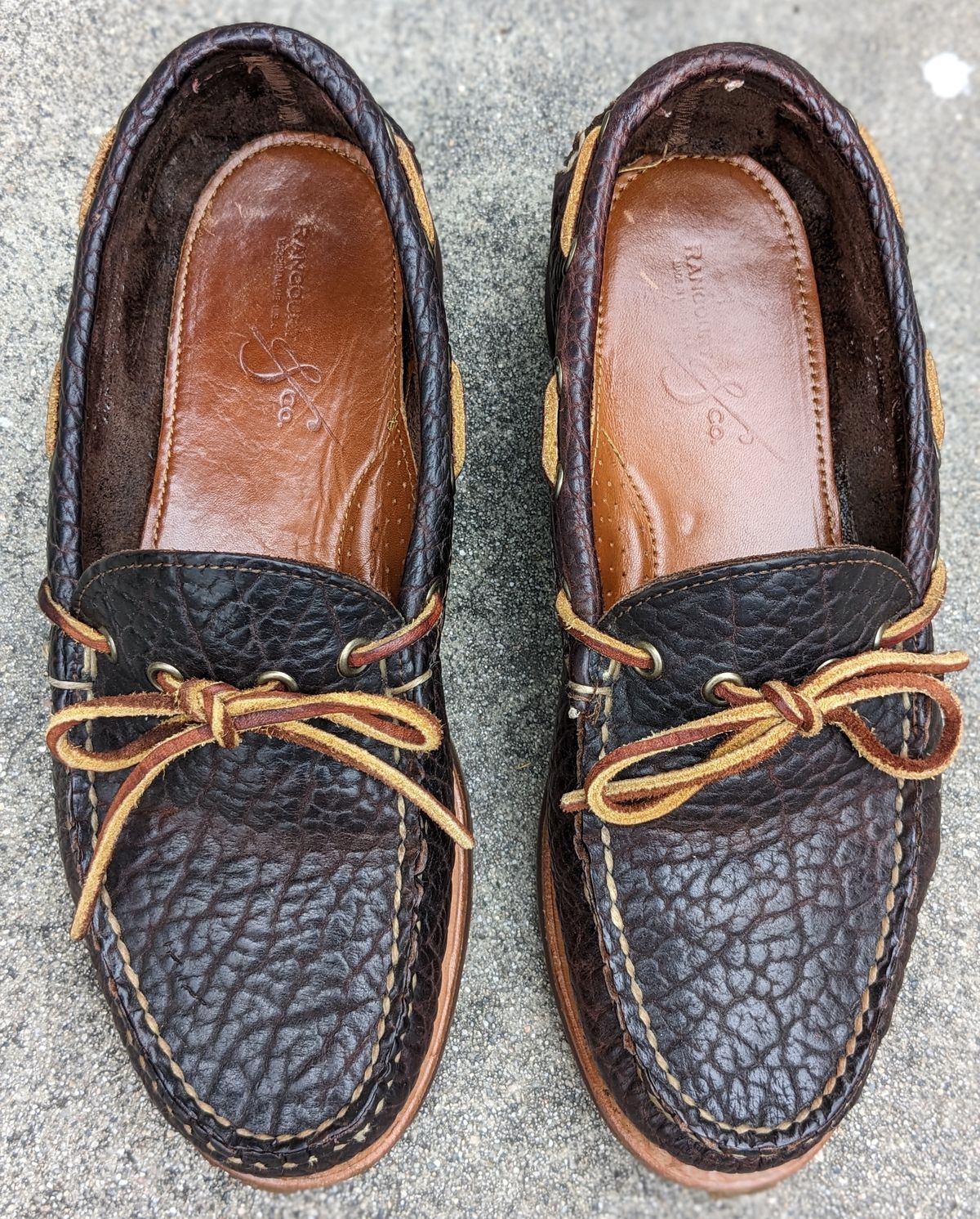 Photo by kat on April 3, 2023 of the Rancourt & Co. Unlisted Model in Rancourt Chocolate Tuscon Bison.
