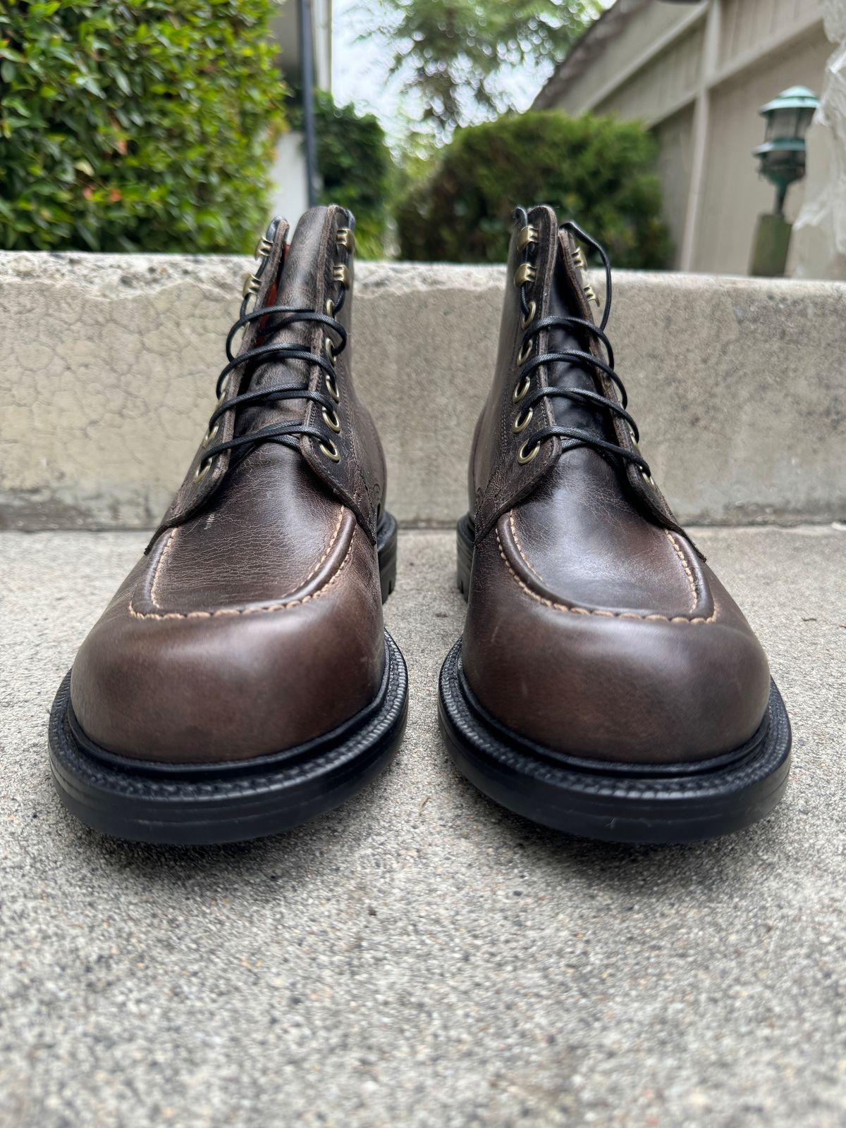Photo by kat on October 12, 2024 of the Grant Stone Brass Boot in Gallun Teton Waxy Stag.