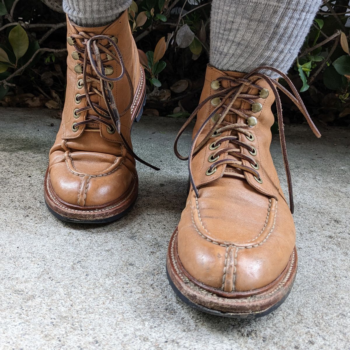 Photo by kat on March 5, 2023 of the Grant Stone Ottawa Boot in Incas Natural Kangaroo.