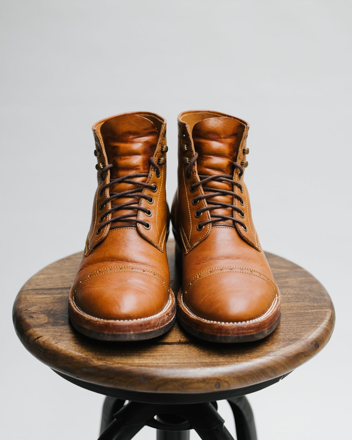 Photo by bsschneid89 on December 5, 2022 of the Benzein Kanon Brogue Cap Toe Boot in Badalassi Carlo Cognac Minerva.