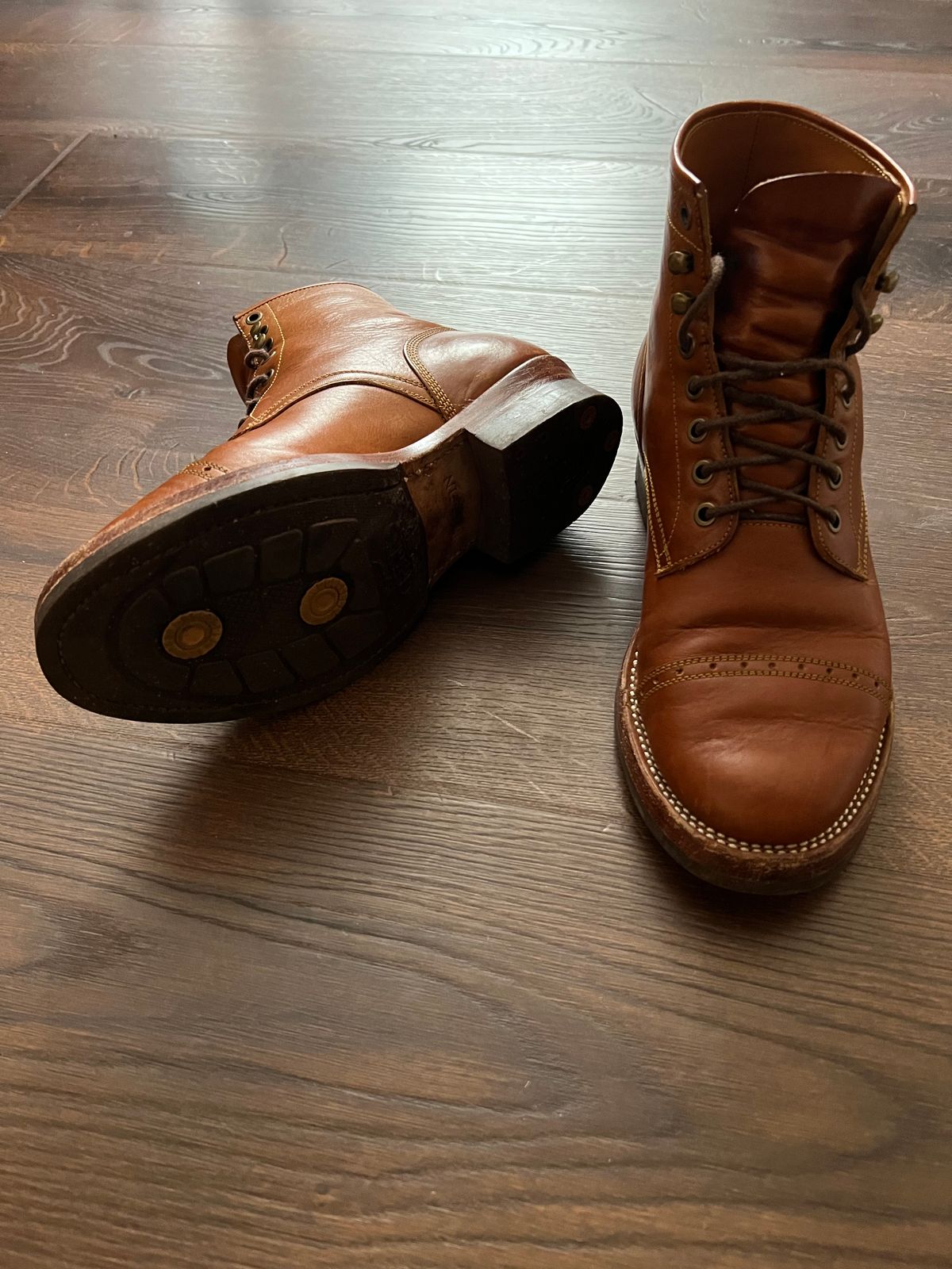 Photo by bsschneid89 on February 5, 2023 of the Benzein Kanon Brogue Cap Toe Boot in Badalassi Carlo Cognac Minerva.