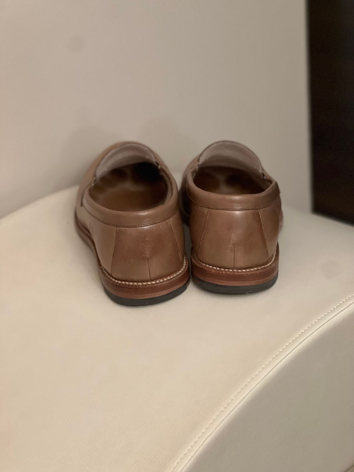 Photo by bsschneid89 on December 6, 2023 of the Grant Stone Traveler Loafer in Horween Dune Chromexcel.