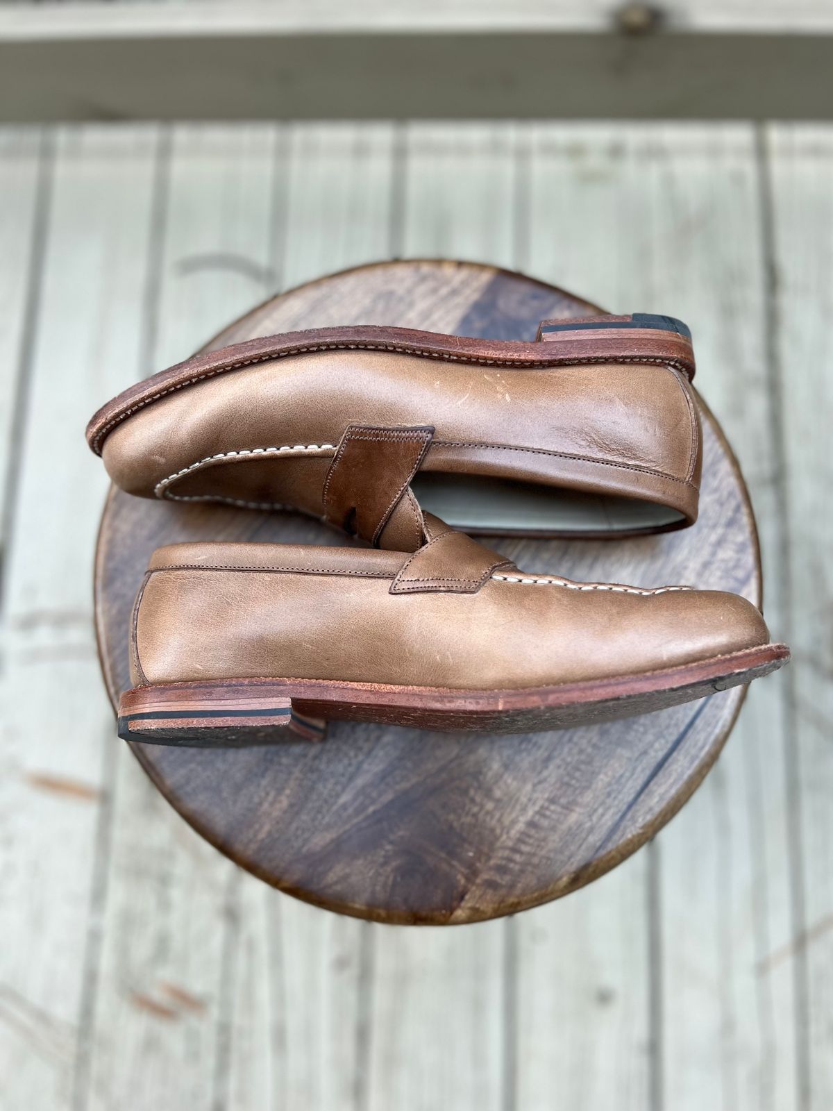 Photo by bsschneid89 on January 5, 2024 of the Grant Stone Traveler Loafer in Horween Dune Chromexcel.