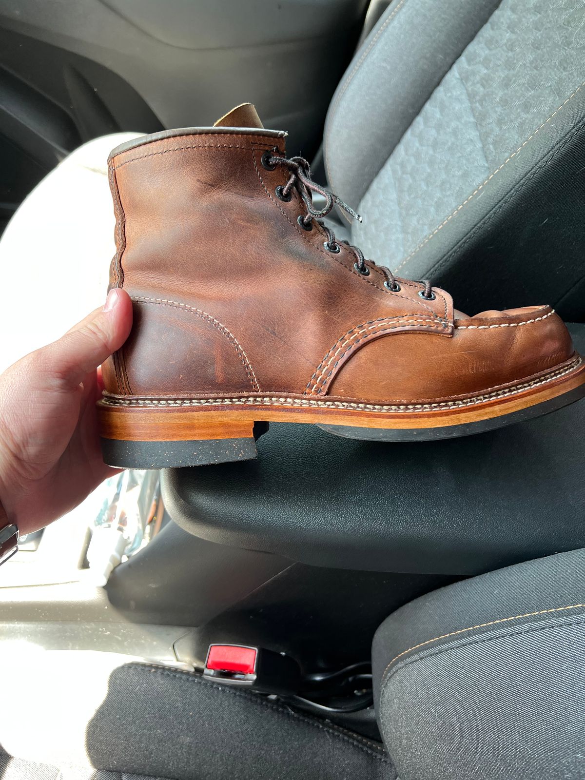 Photo by bsschneid89 on December 23, 2022 of the Red Wing 6-Inch Classic Moc in S.B. Foot Copper Rough and Tough.