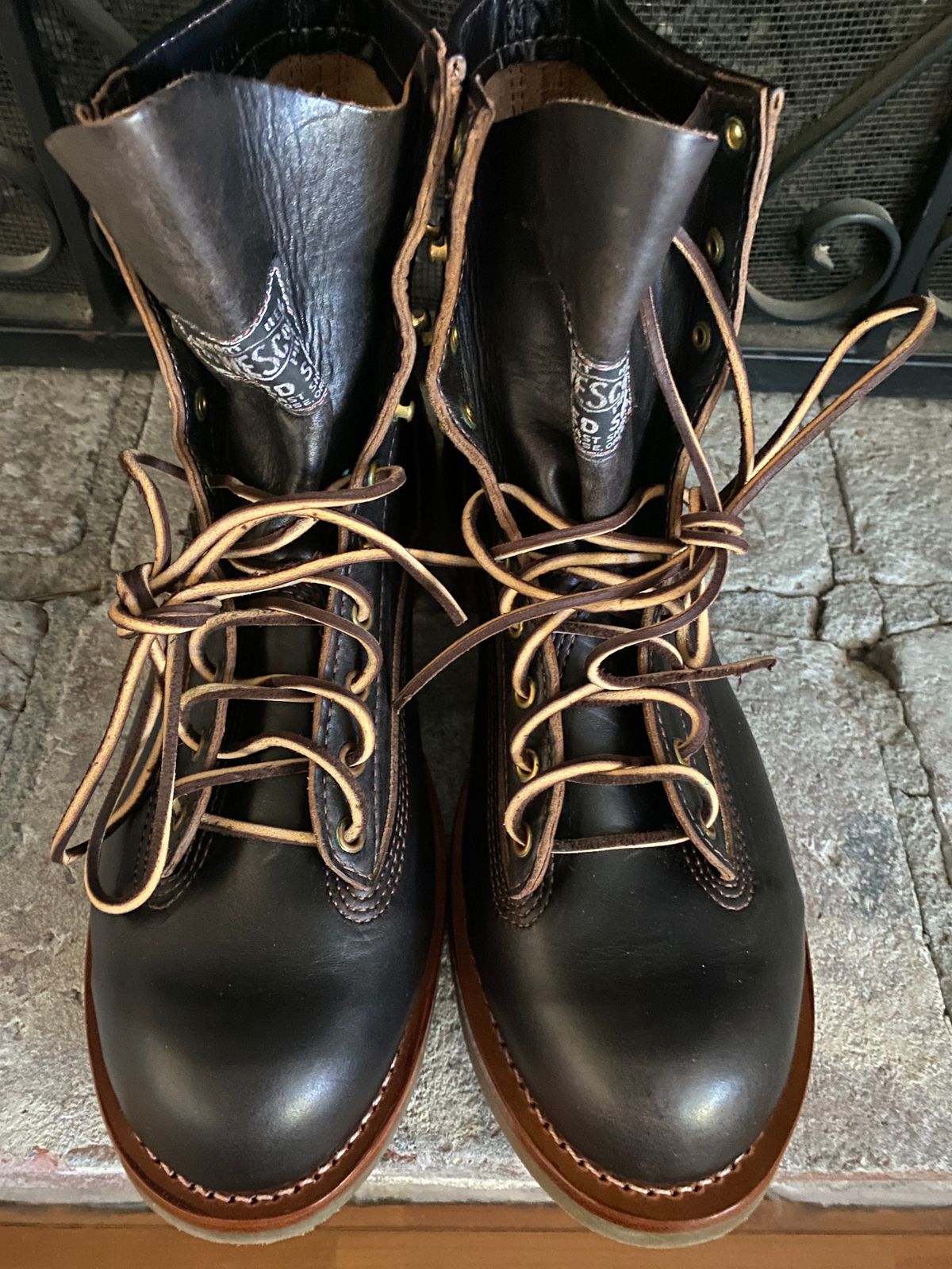 Photo by centralfornia on October 6, 2023 of the Wesco Jobmaster in Horween Black Chromexcel Horsehide.