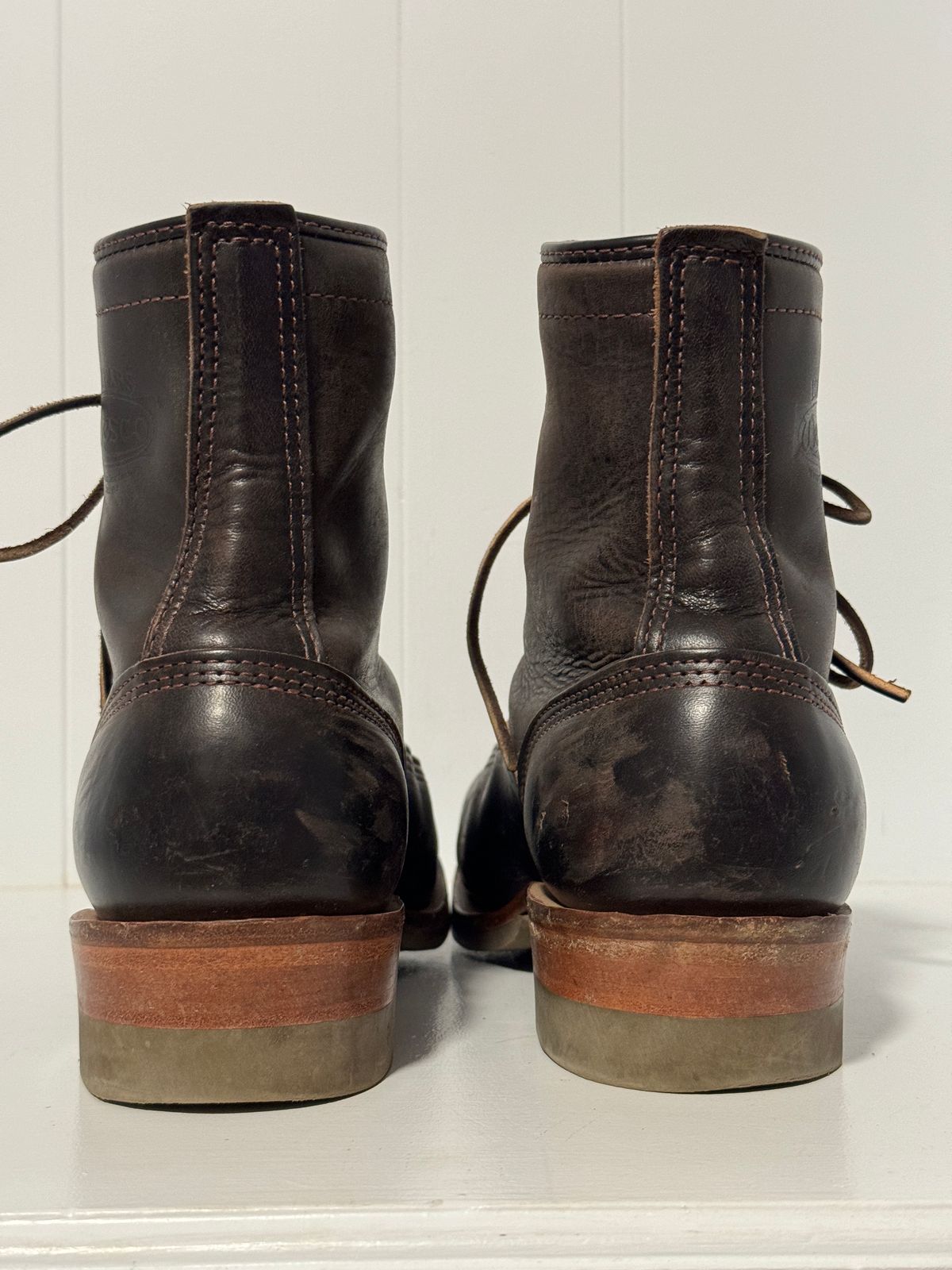 Photo by centralfornia on December 6, 2023 of the Wesco Jobmaster in Horween Black Chromexcel Horsehide.
