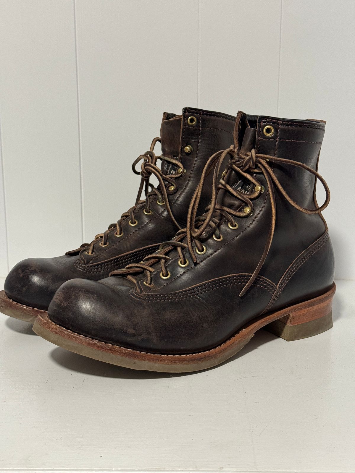 Photo by centralfornia on December 6, 2023 of the Wesco Jobmaster in Horween Black Chromexcel Horsehide.