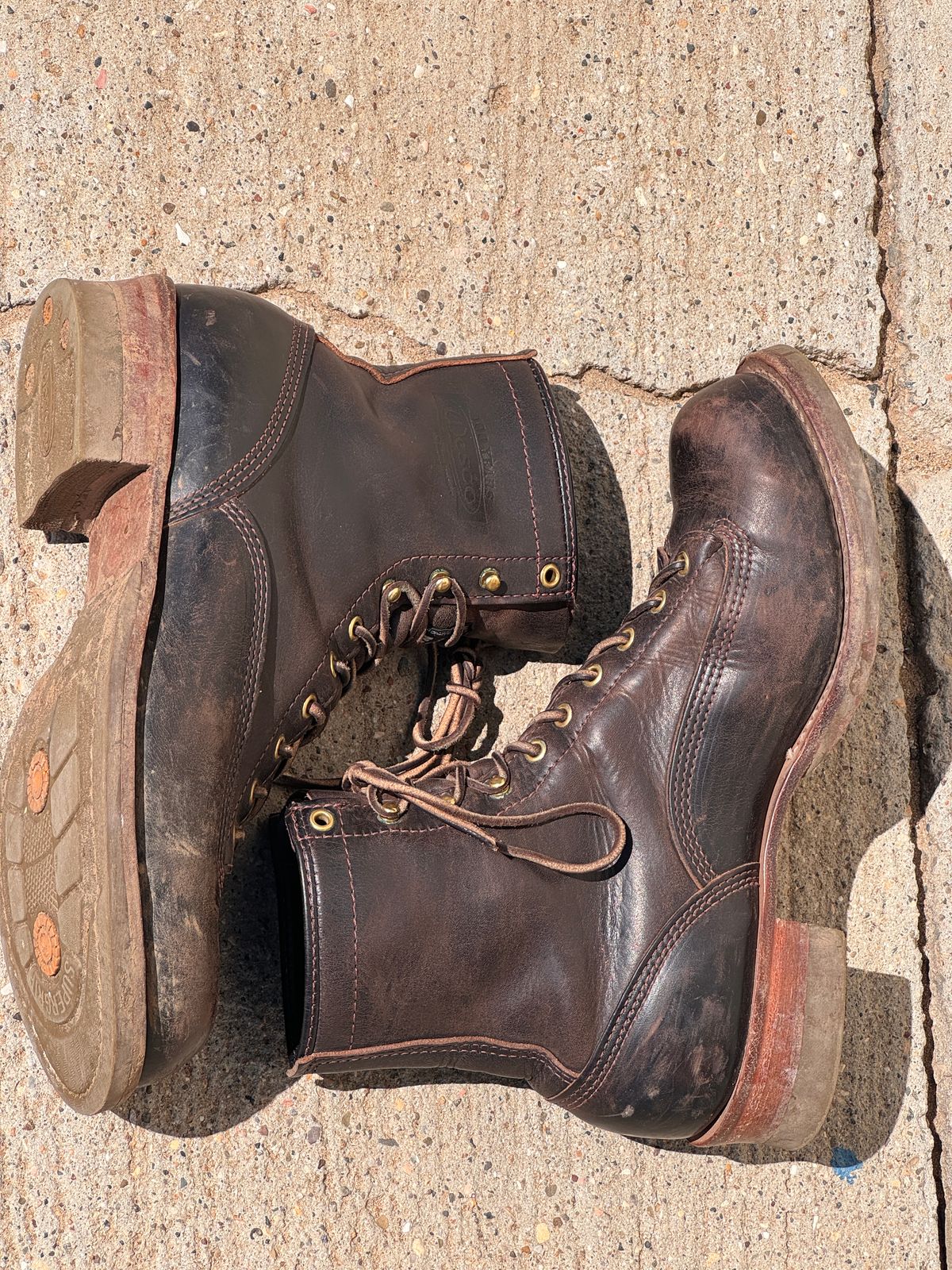 Photo by centralfornia on March 5, 2024 of the Wesco Jobmaster in Horween Black Chromexcel Horsehide.