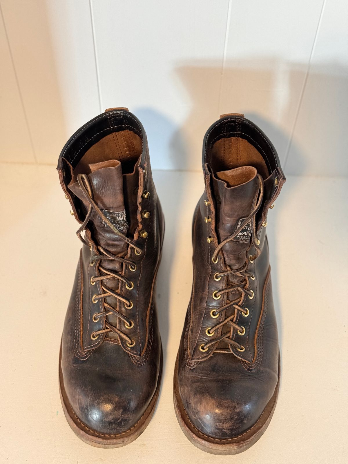 Photo by centralfornia on April 6, 2024 of the Wesco Jobmaster in Horween Black Chromexcel Horsehide.
