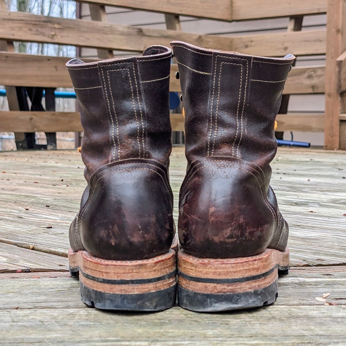 Photo by workwearfit on December 4, 2023 of the Sutorial Buckham in Horween Brown Waxed Flesh.