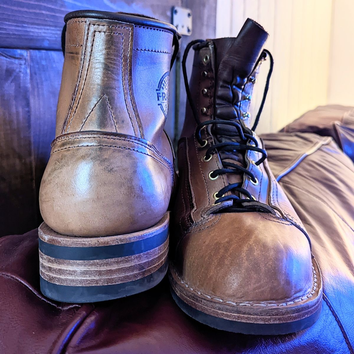 Photo by workwearfit on November 29, 2022 of the Frank's Boots Lace-To-Toe in Horween Russet Horsehide Strips.