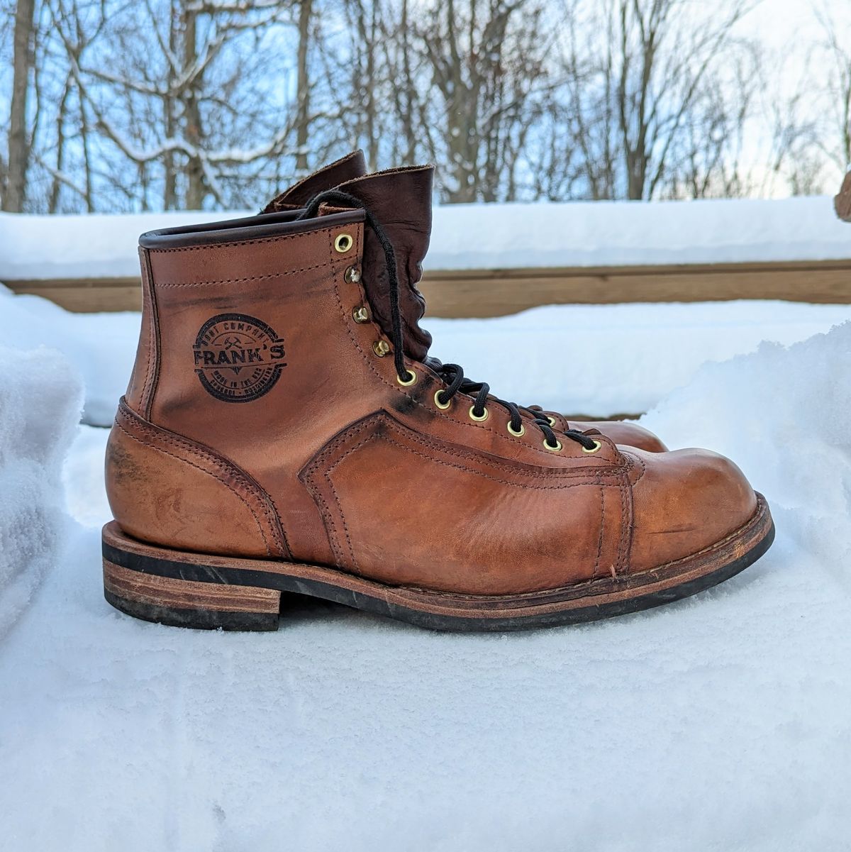 Photo by theworkwearkit on February 1, 2023 of the Frank's Boots Lace-To-Toe in Horween Russet Horsehide Strips.