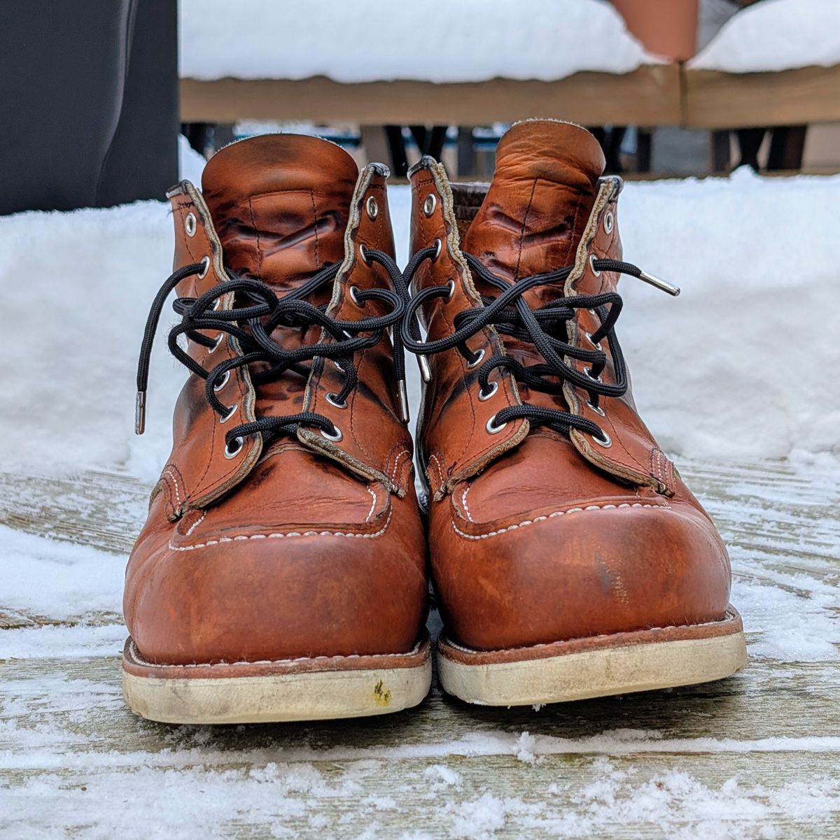 Photo by theworkwearkit on December 3, 2024 of the Red Wing 875 in Red Wing / Brown.