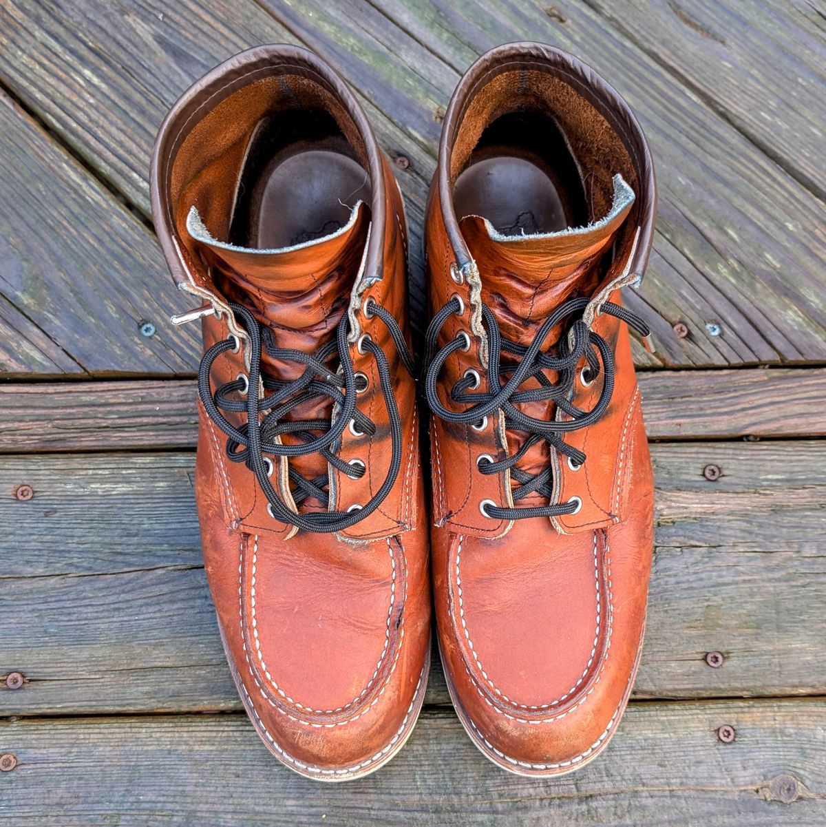 Photo by theworkwearkit on January 5, 2025 of the Red Wing 875 in Red Wing / Brown.