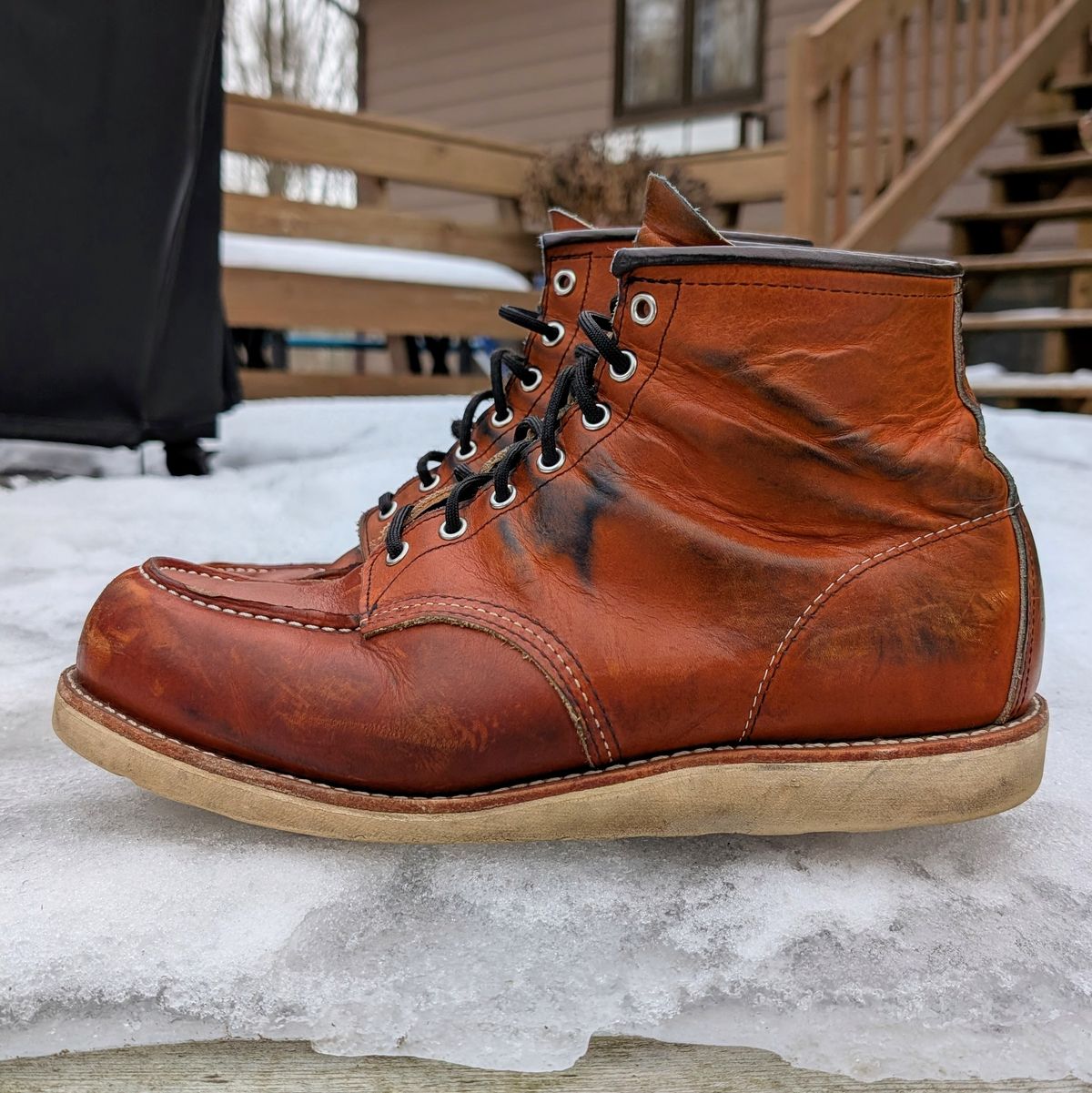 Photo by theworkwearkit on February 5, 2025 of the Red Wing 875 in Red Wing / Brown.