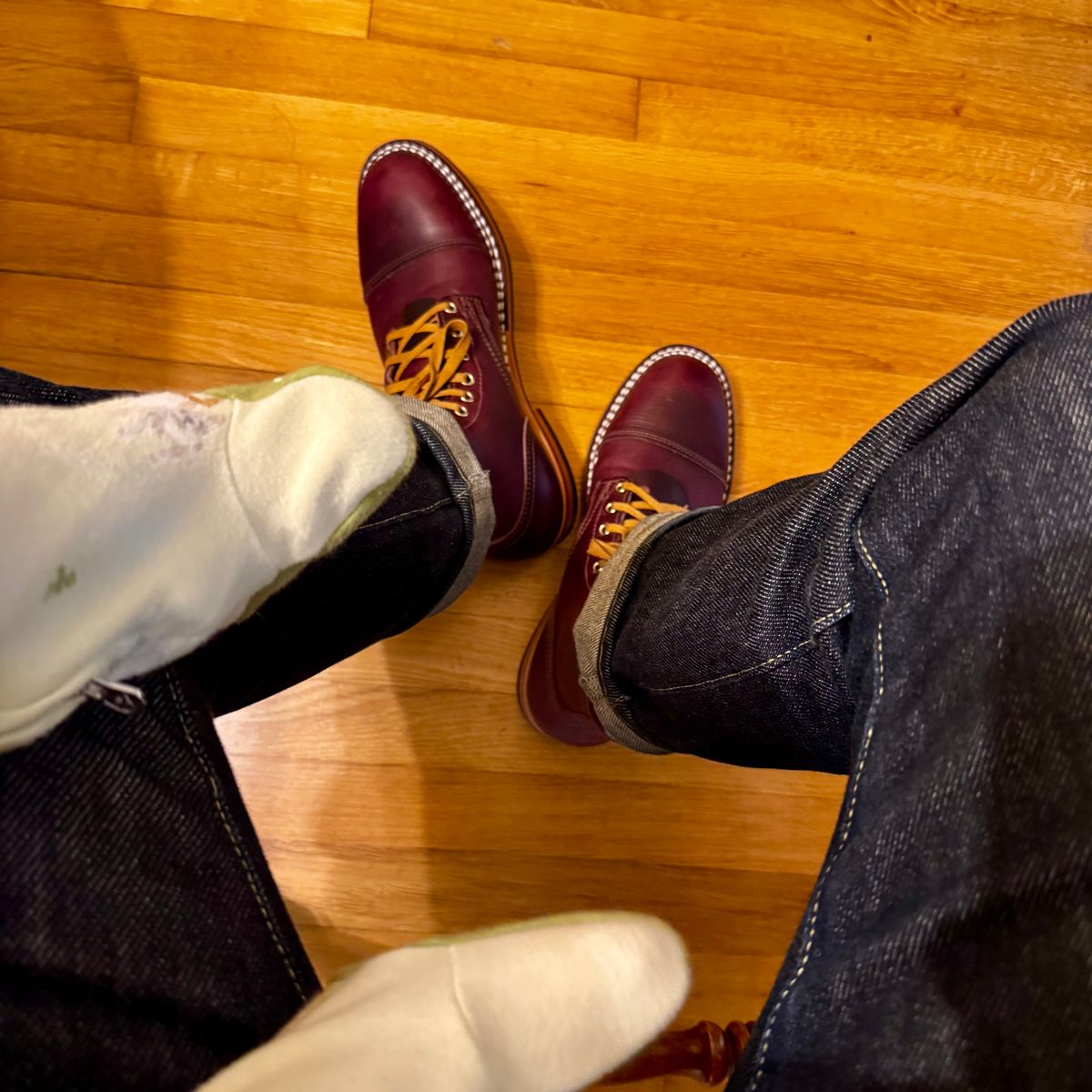 Photo by Leetsalot on October 3, 2025 of the Nicks x Parkhurst V1 in Horween Color 8 Cypress.