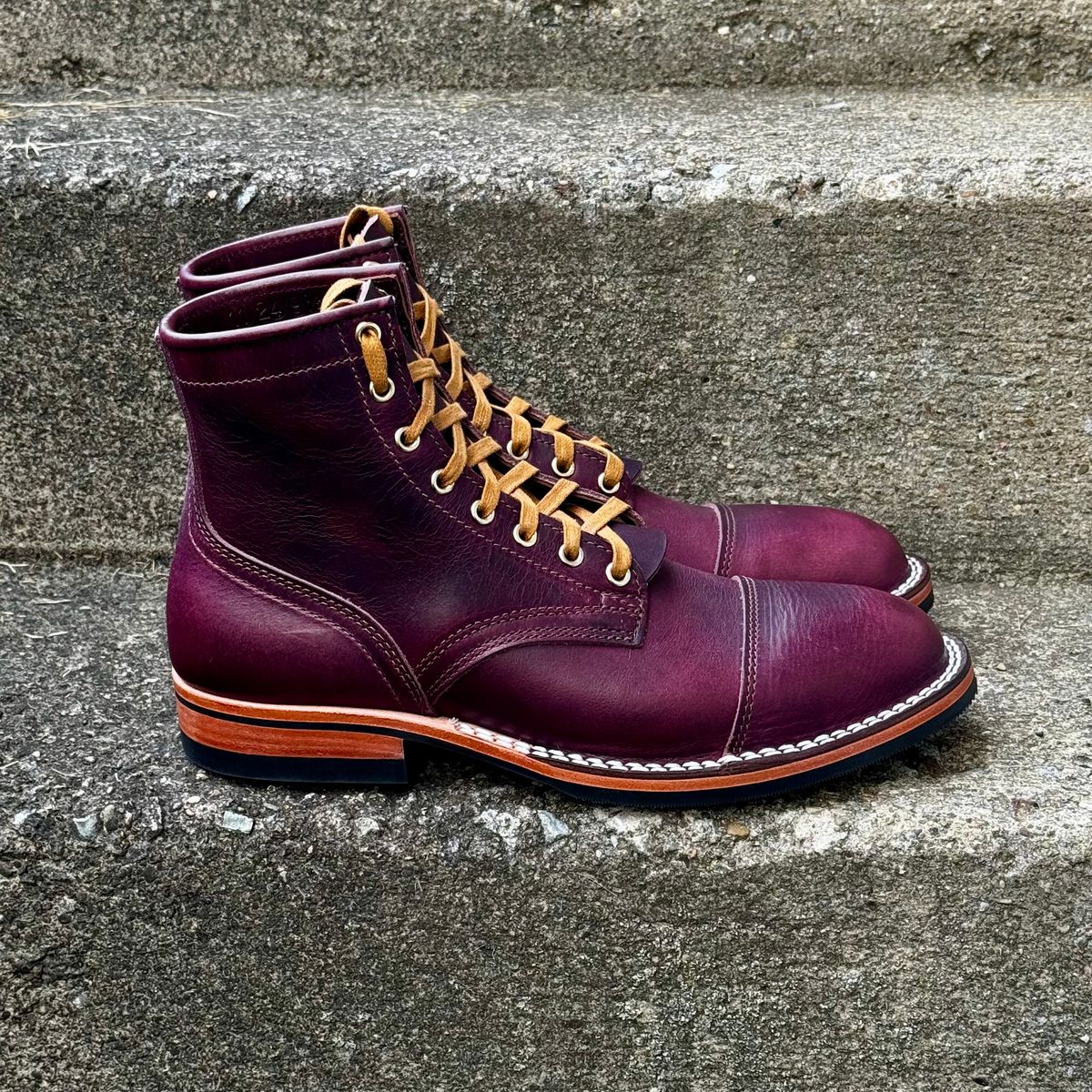 Photo by Leetsalot on October 3, 2025 of the Nicks x Parkhurst V1 in Horween Color 8 Cypress.
