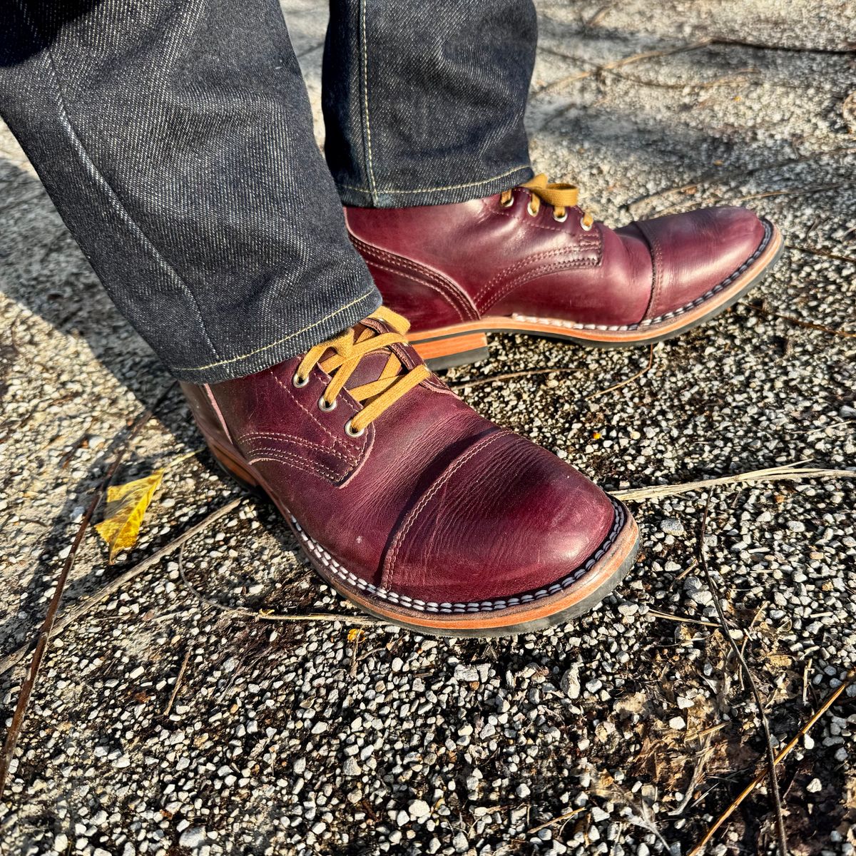 Photo by Leetsalot on November 22, 2025 of the Nicks x Parkhurst V1 in Horween Color 8 Cypress.