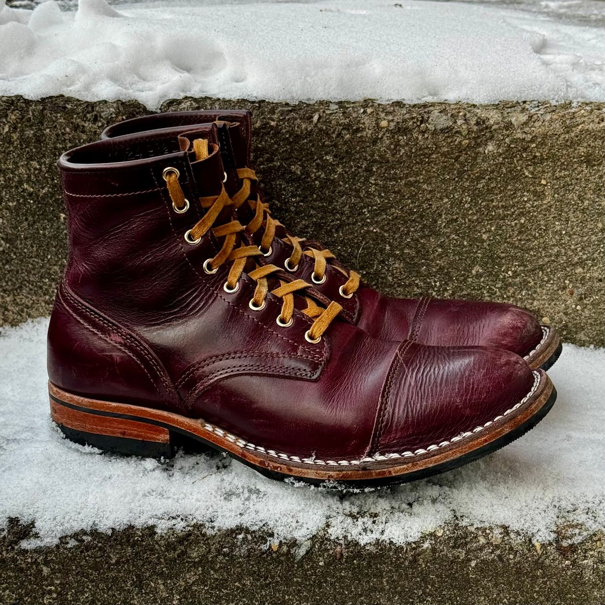 Photo by Leetsalot on January 5, 2026 of the Nicks x Parkhurst V1 in Horween Color 8 Cypress.