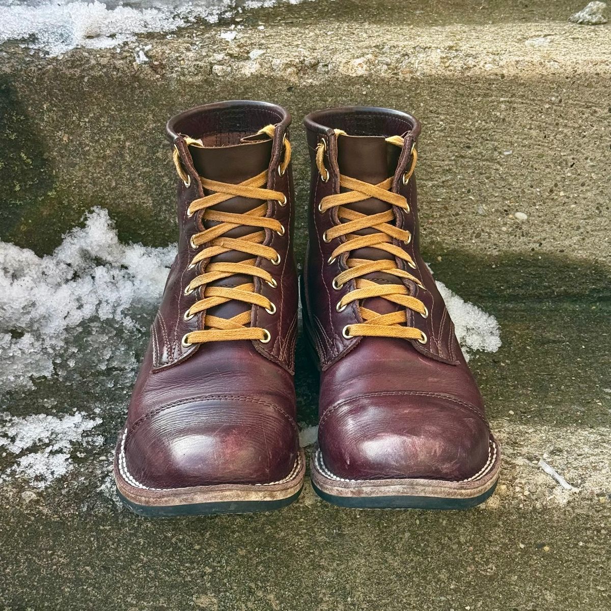 Photo by Leetsalot on February 4, 2026 of the Nicks x Parkhurst V1 in Horween Color 8 Cypress.