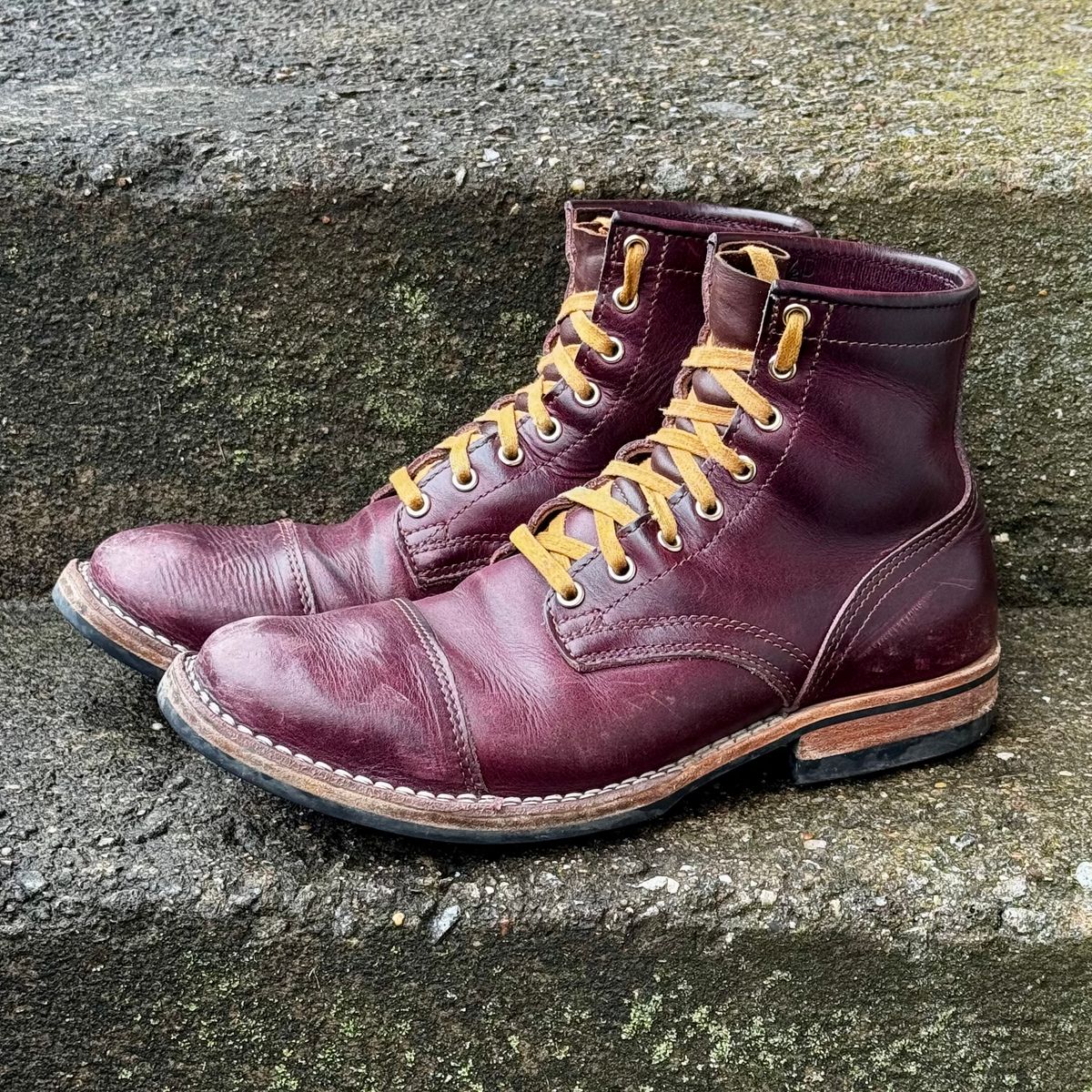 Photo by Leetsalot on March 5, 2026 of the Nicks x Parkhurst V1 in Horween Color 8 Cypress.