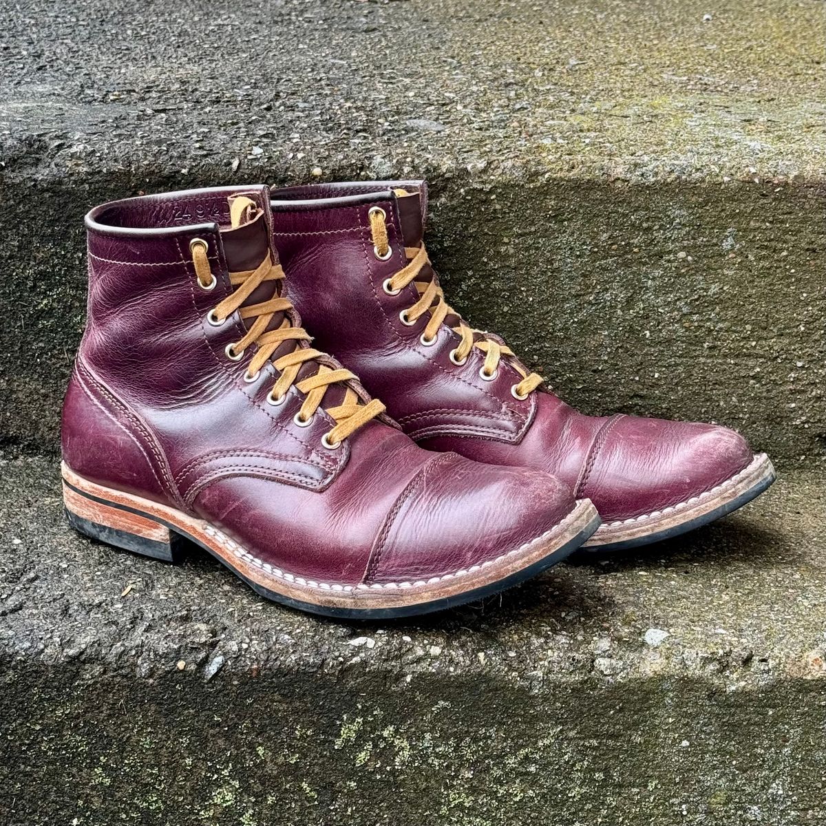 Photo by Leetsalot on March 5, 2026 of the Nicks x Parkhurst V1 in Horween Color 8 Cypress.