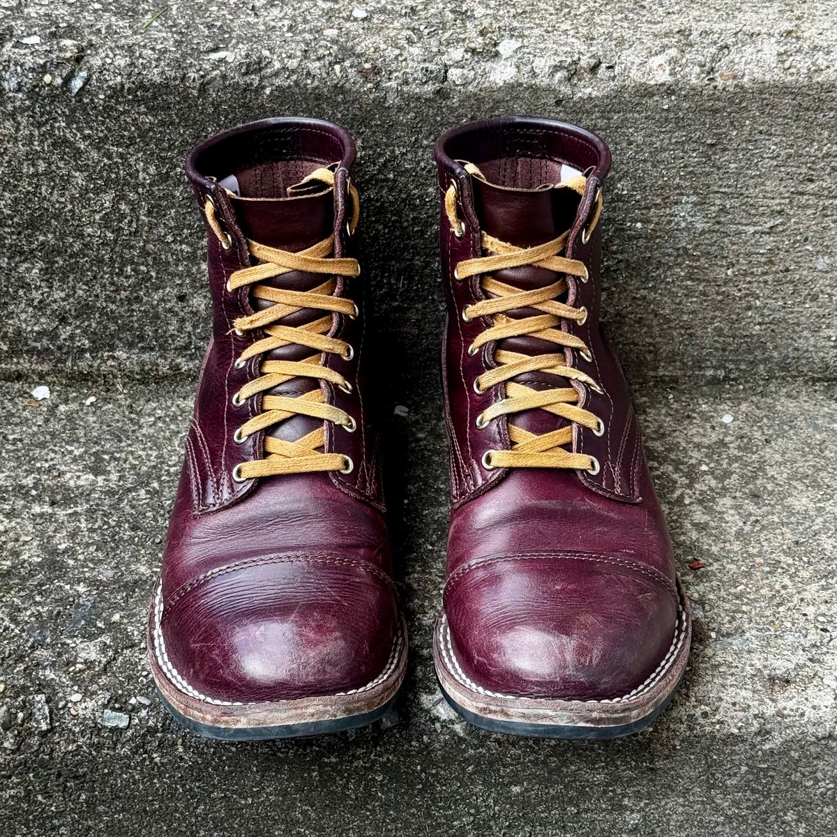 Photo by Leetsalot on April 5, 2026 of the Nicks x Parkhurst V1 in Horween Color 8 Cypress.