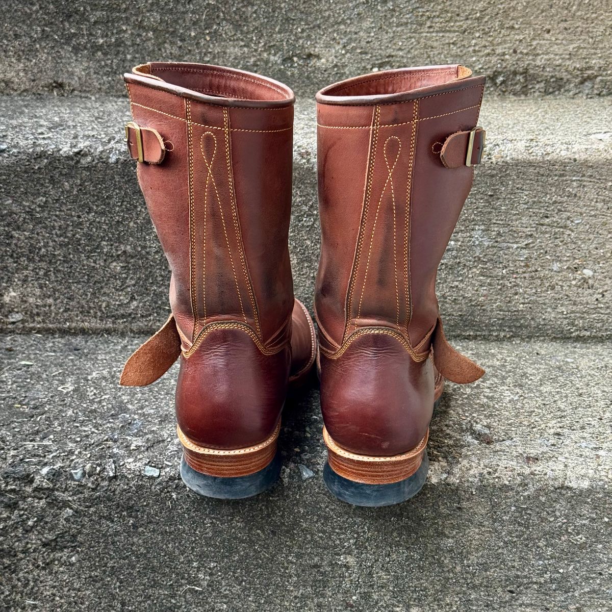 Photo by Leetsalot on November 5, 2025 of the Fortis Boots Tapak 2.0 Engineer Boots in Indonesian Medium Brown Pull Up.