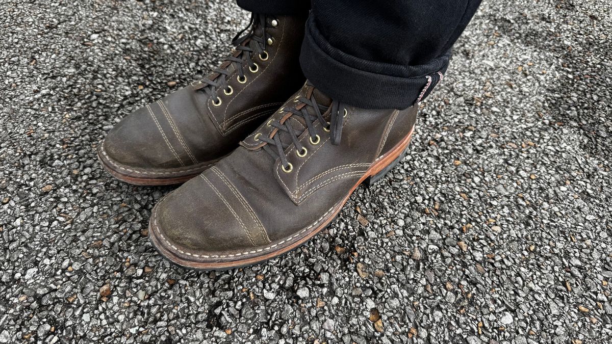 Photo by Leetsalot on April 7, 2025 of the White's MP-Sherman Toe Cap in Horween Olive Waxed Flesh.