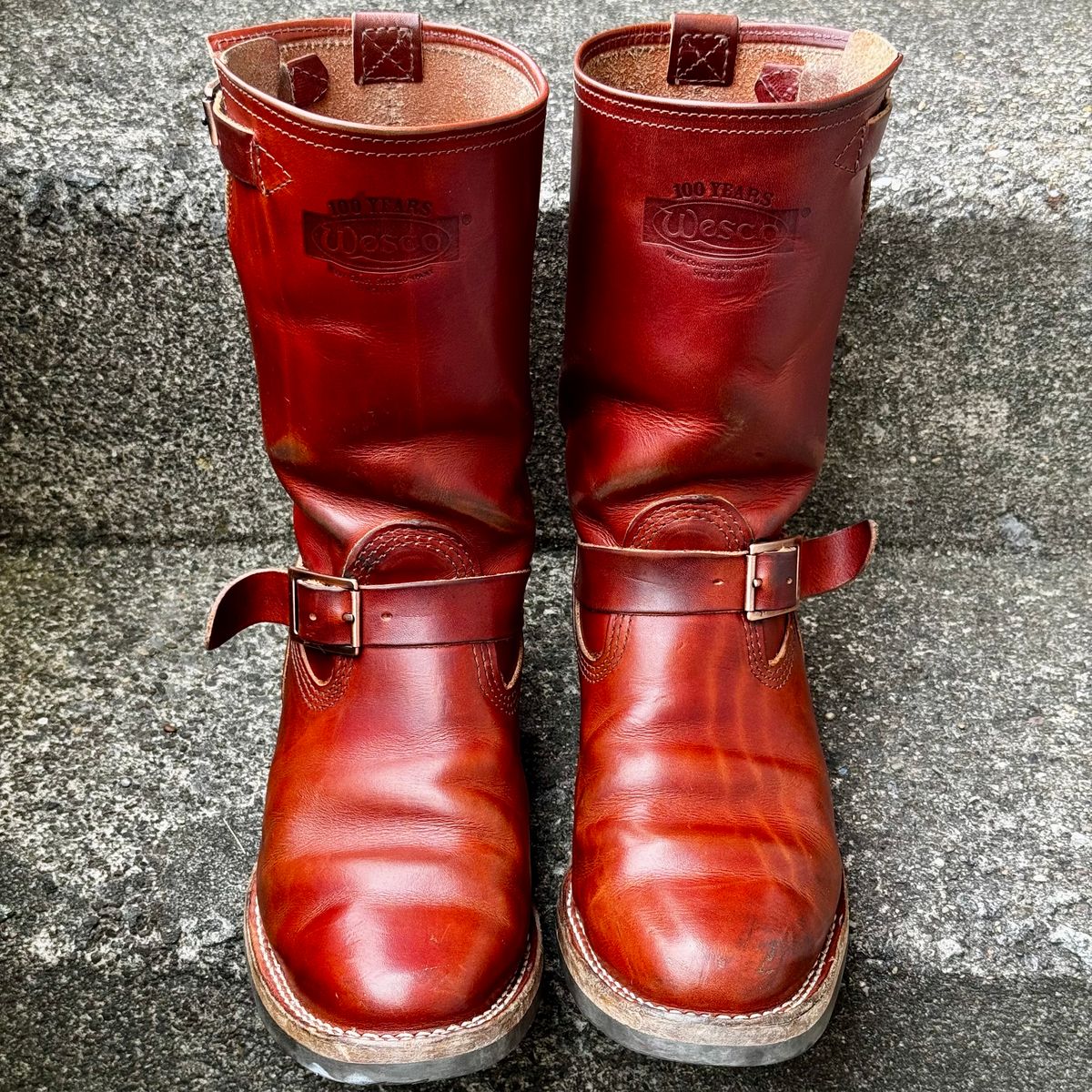 Photo by Leetsalot on February 3, 2025 of the Wesco Mister Lou in Wickett & Craig Tan Oiled Latigo.