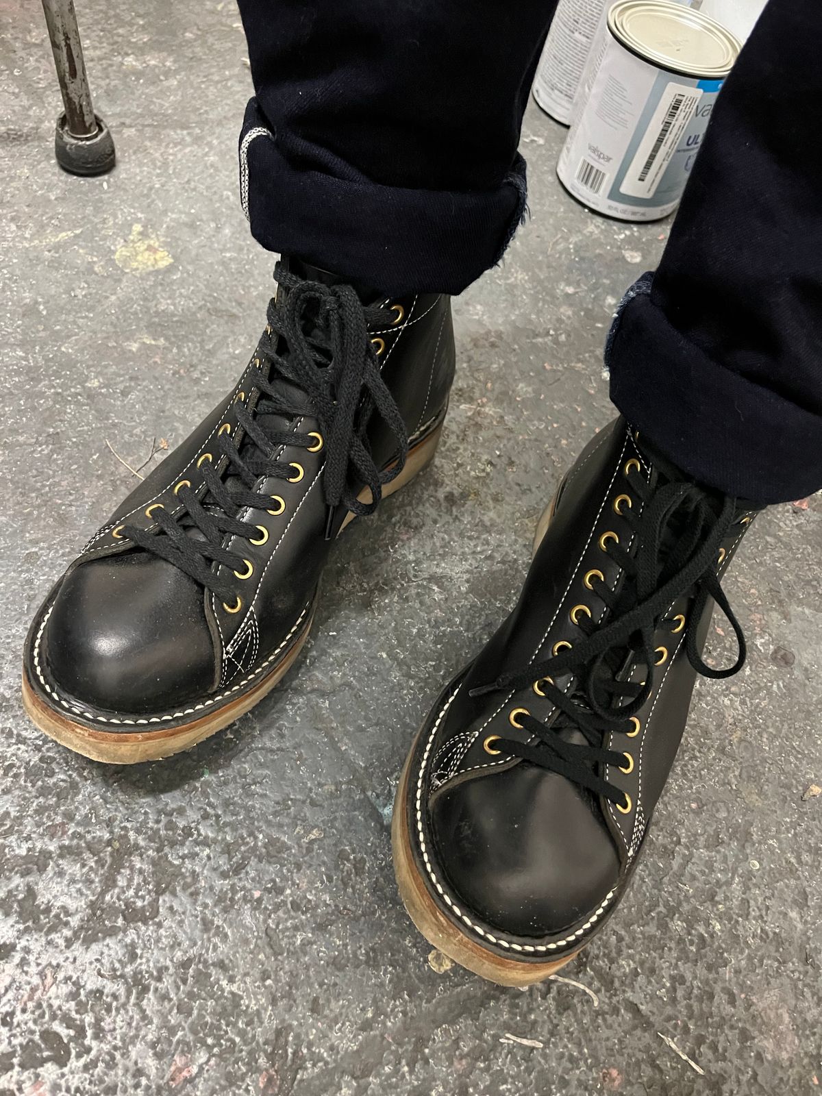 Photo by sweetlou on February 23, 2024 of the Zerrows Boneakers in Horween Chromexcel Overdyed Black.