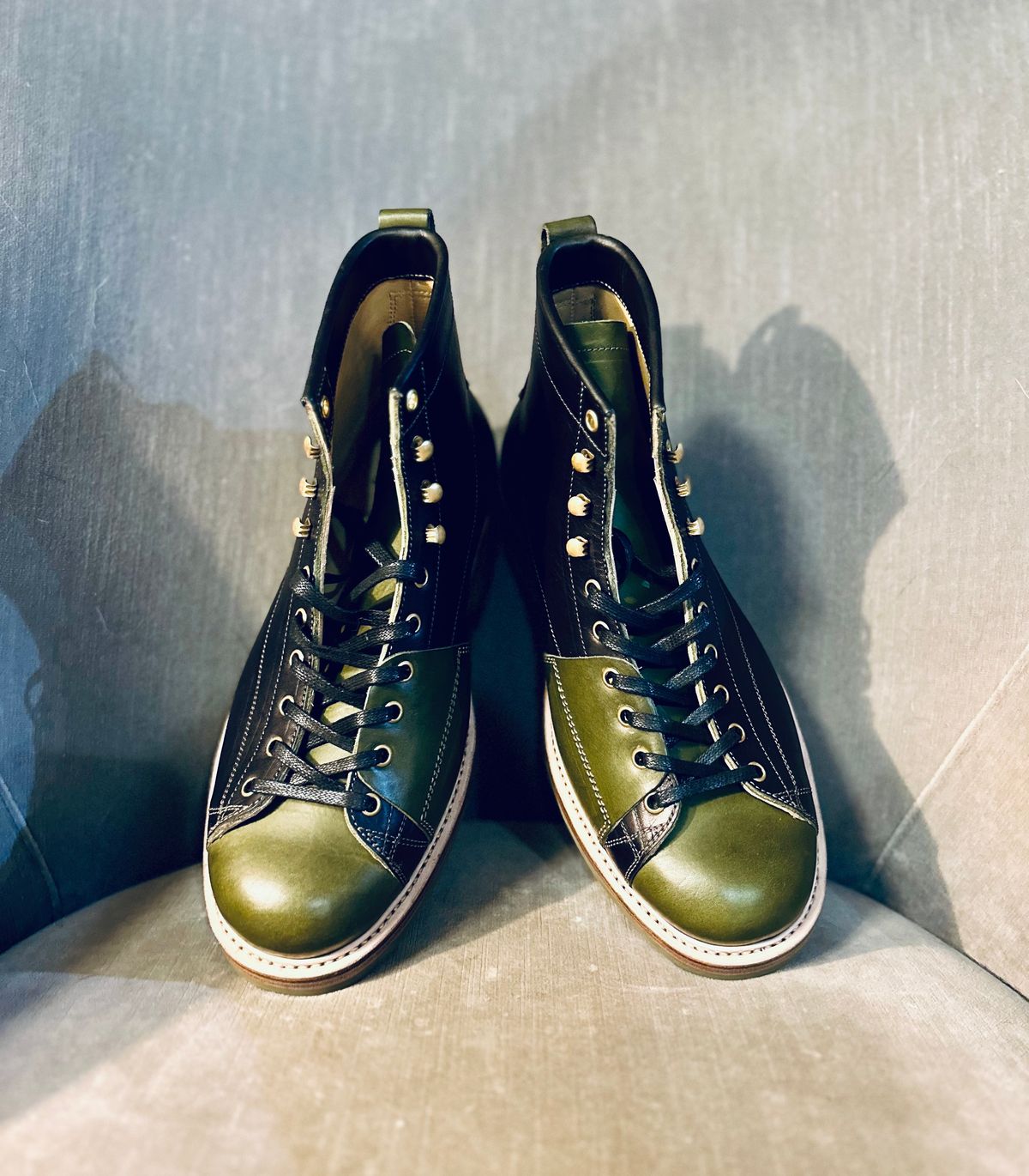 Photo by Bedrock on October 3, 2024 of the Sagara Cordmaster in Badalassi Carlo Oliva Minerva Overdyed Black.