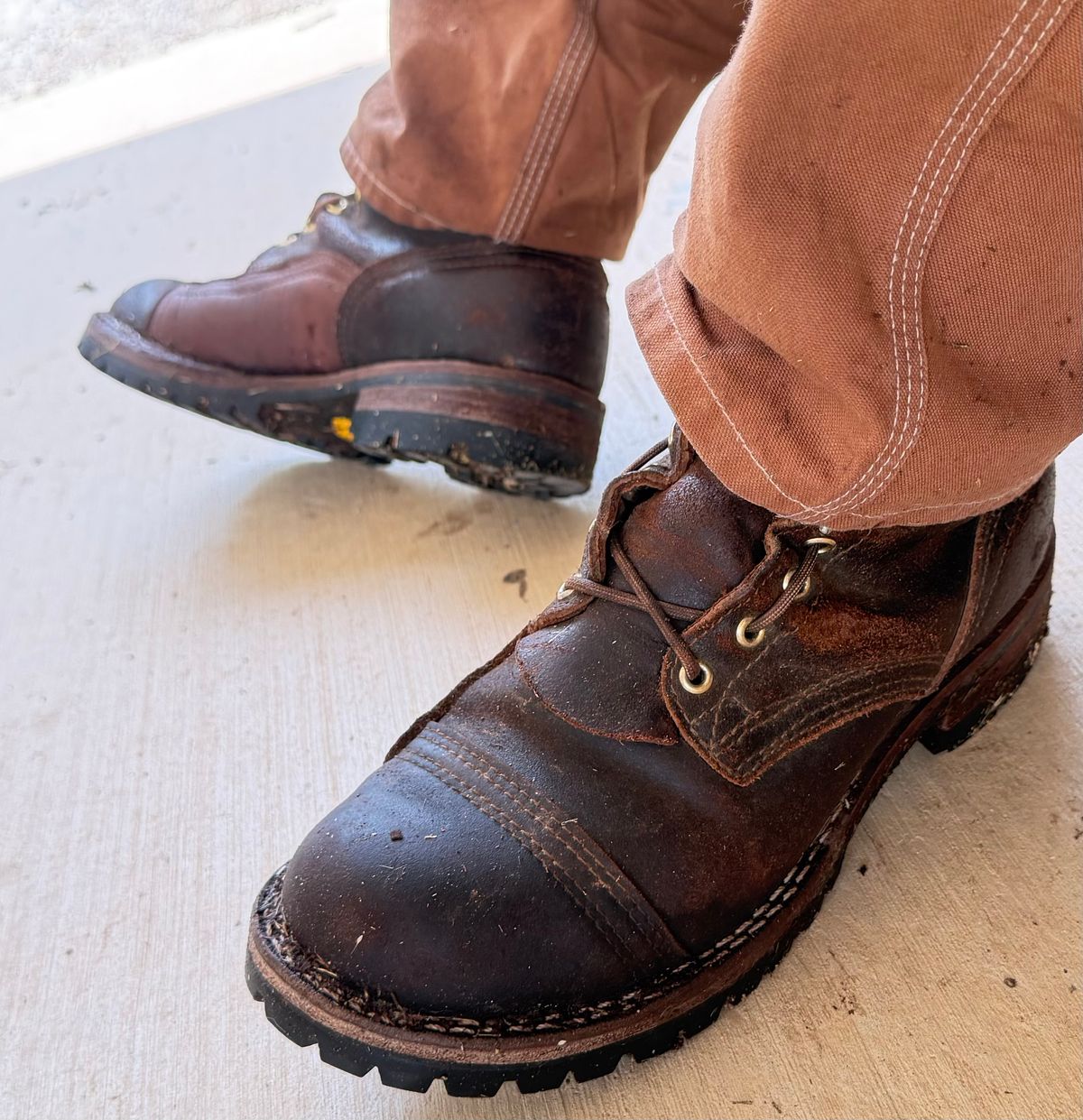 Photo by Bedrock on June 20, 2026 of the Nicks x Rose Anvil ND1 in Horween Brown Waxed Flesh.