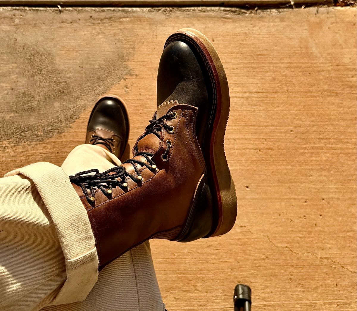 Photo by Bedrock on February 21, 2026 of the Nicks Traveler in Horween Natural Chromexcel & Horween Black Chromexcel.