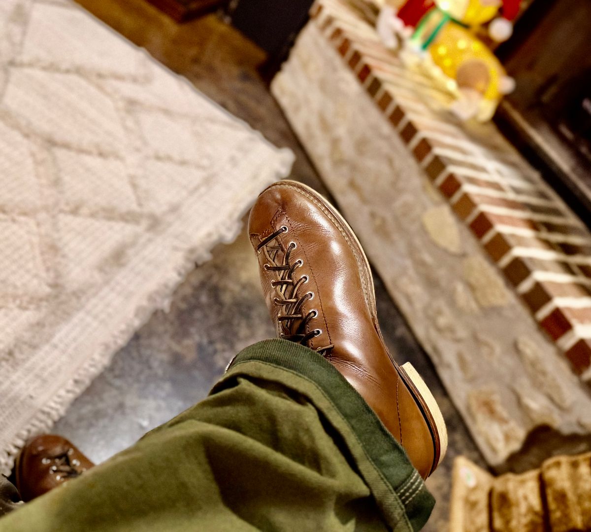 Photo by Bedrock on November 14, 2025 of the Oldspeed MFG Wholecut Monkey in Horween Natural Chromexcel.