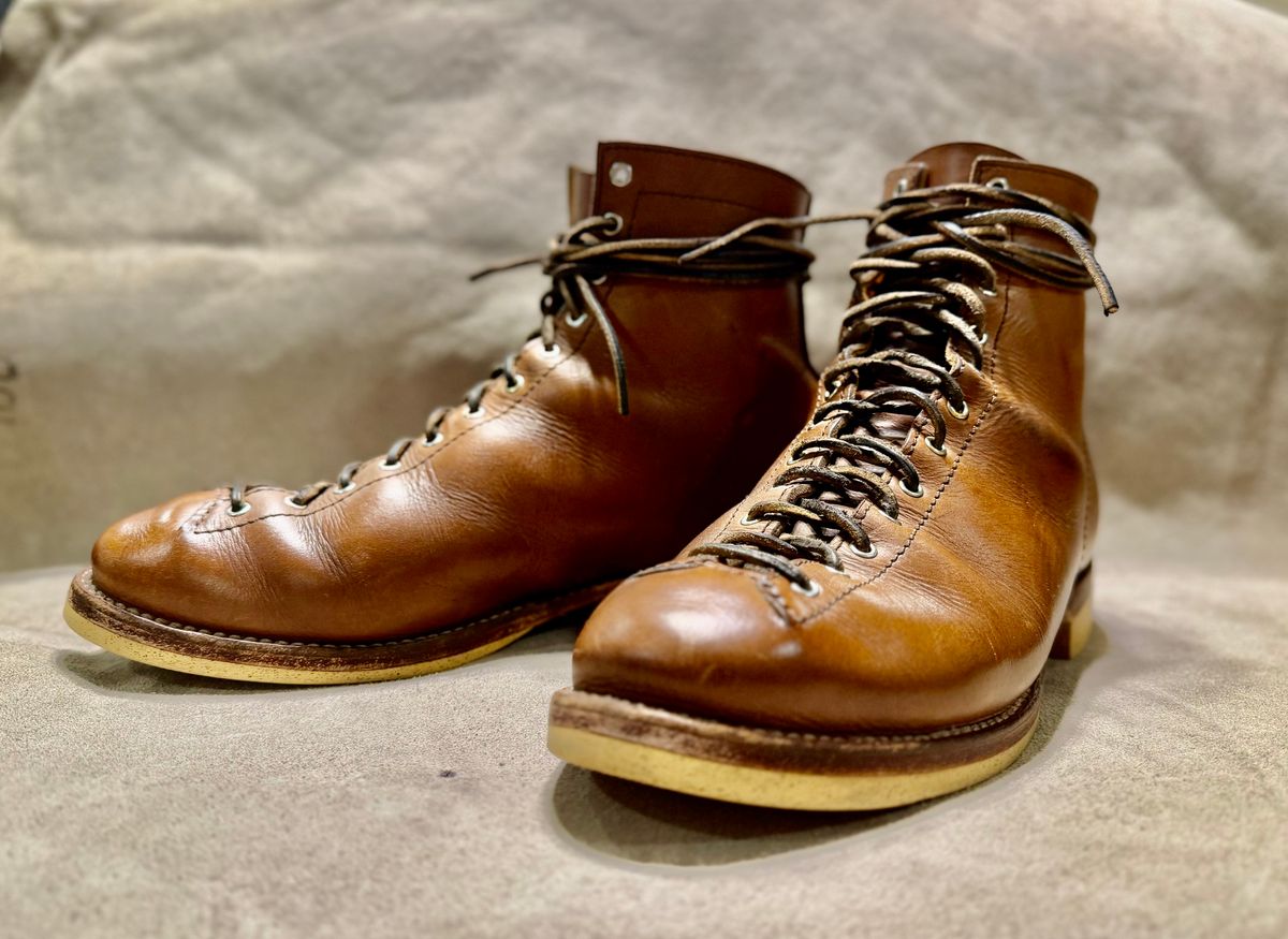 Photo by Bedrock on February 15, 2026 of the Oldspeed MFG Wholecut Monkey in Horween Natural Chromexcel.