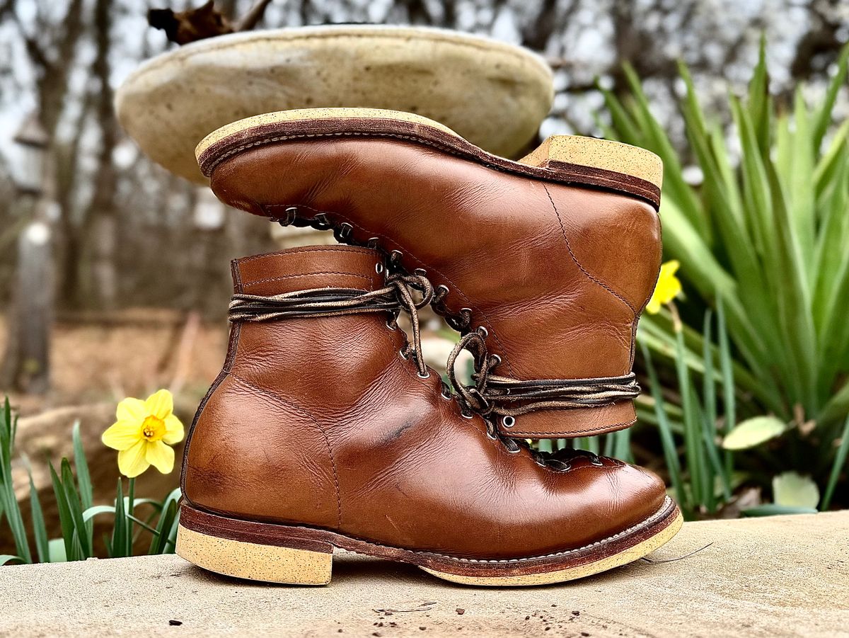 Photo by Bedrock on March 1, 2026 of the Oldspeed MFG Wholecut Monkey in Horween Natural Chromexcel.