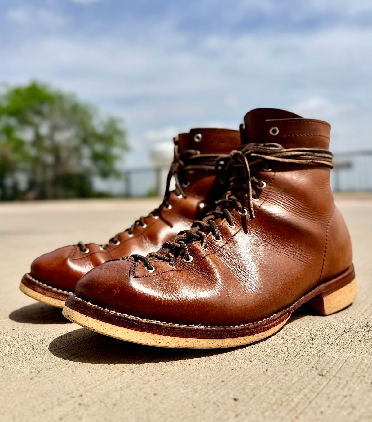 Photo by Bedrock on April 1, 2026 of the Oldspeed MFG Wholecut Monkey in Horween Natural Chromexcel.