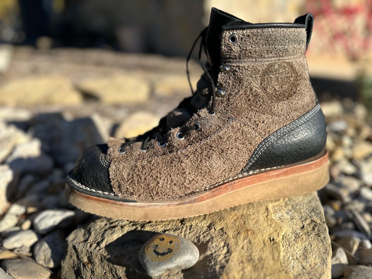 Photo by Bedrock on December 2, 2023 of the Frank's Boots Monkey Boot in Grey And Black Montana Bison.