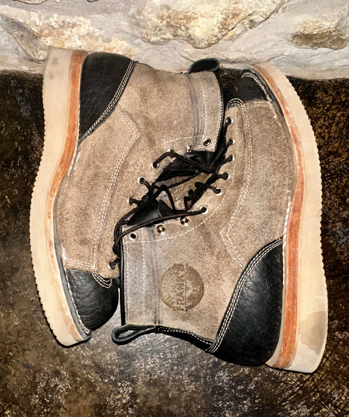 Photo by Bedrock on February 2, 2024 of the Frank's Boots Monkey Boot in Grey And Black Montana Bison.