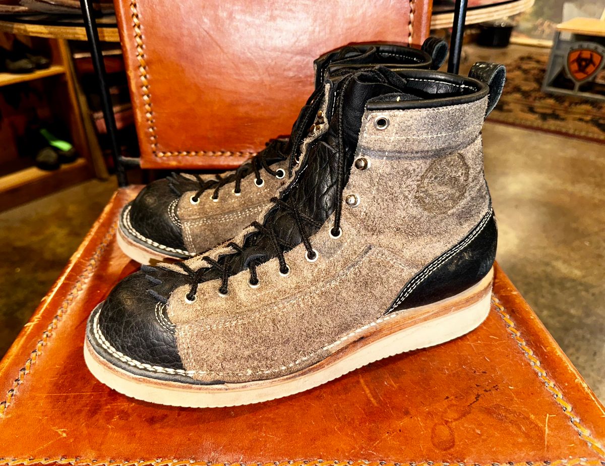 Photo by Bedrock on March 1, 2024 of the Frank's Boots Monkey Boot in Grey And Black Montana Bison.