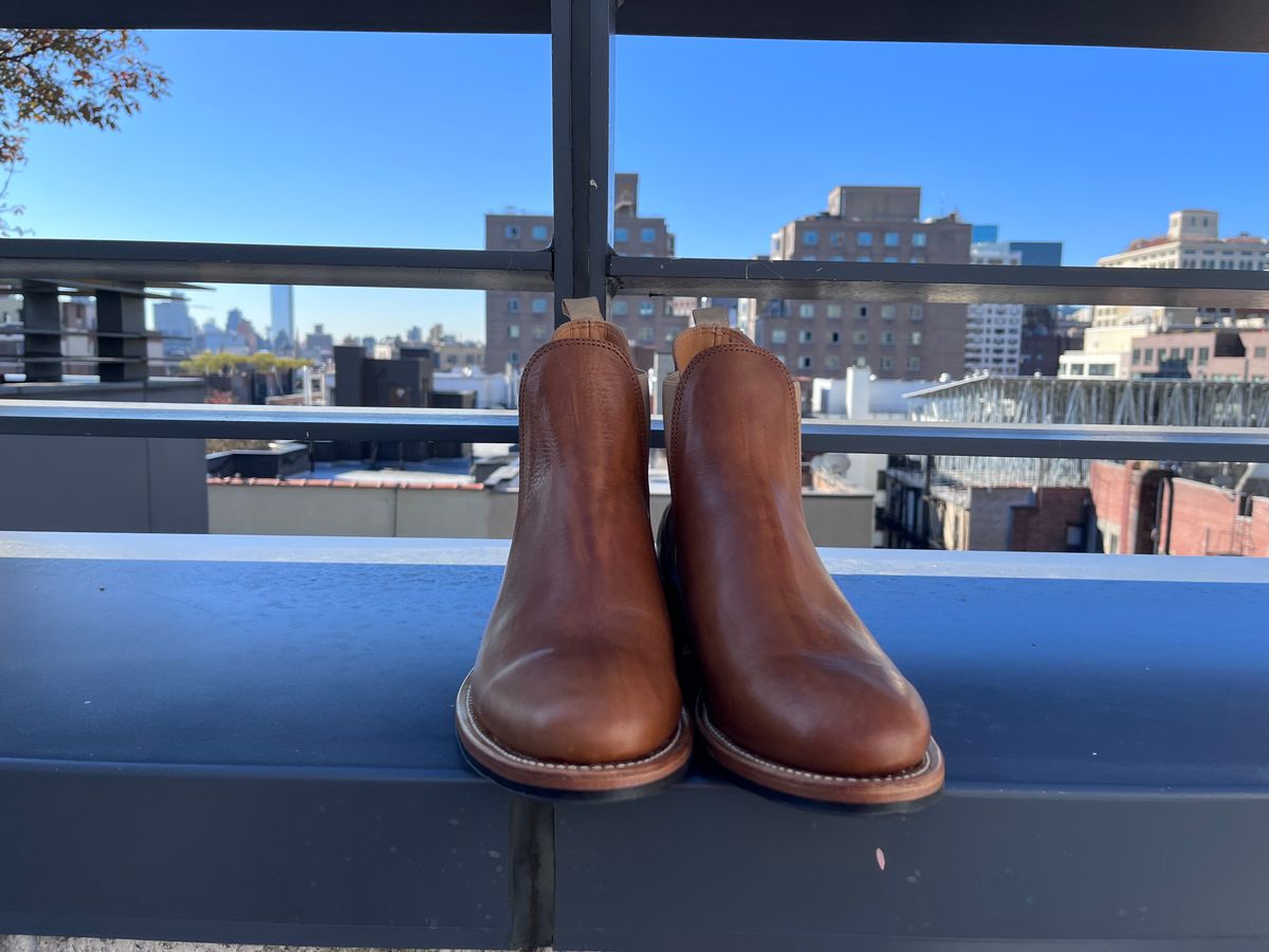 Photo by uglyshoes on November 2, 2022 of the Viberg Chelsea in Unknown Leather.