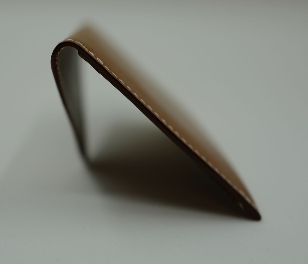 Photo by uglyshoes on October 2, 2025 of the Hermès Enveloppe MM in Barenia.