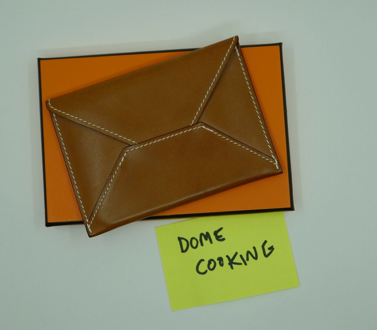 Photo by uglyshoes on November 1, 2025 of the Hermès Enveloppe MM in Barenia.