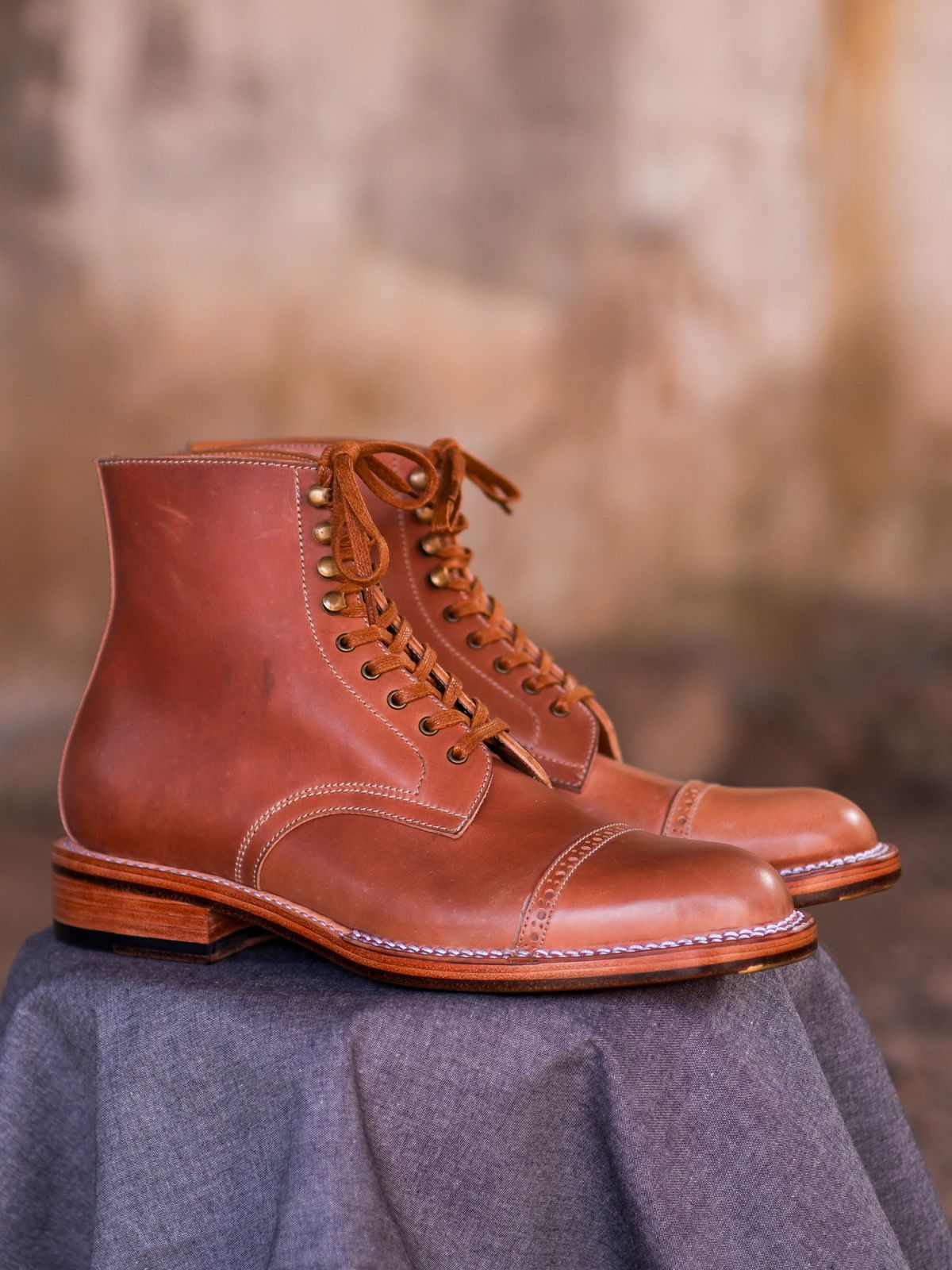 Photo by redfishjoefish on October 7, 2023 of the Midas Journey Derby Boot in Horween Unglazed Natural Shell Cordovan.