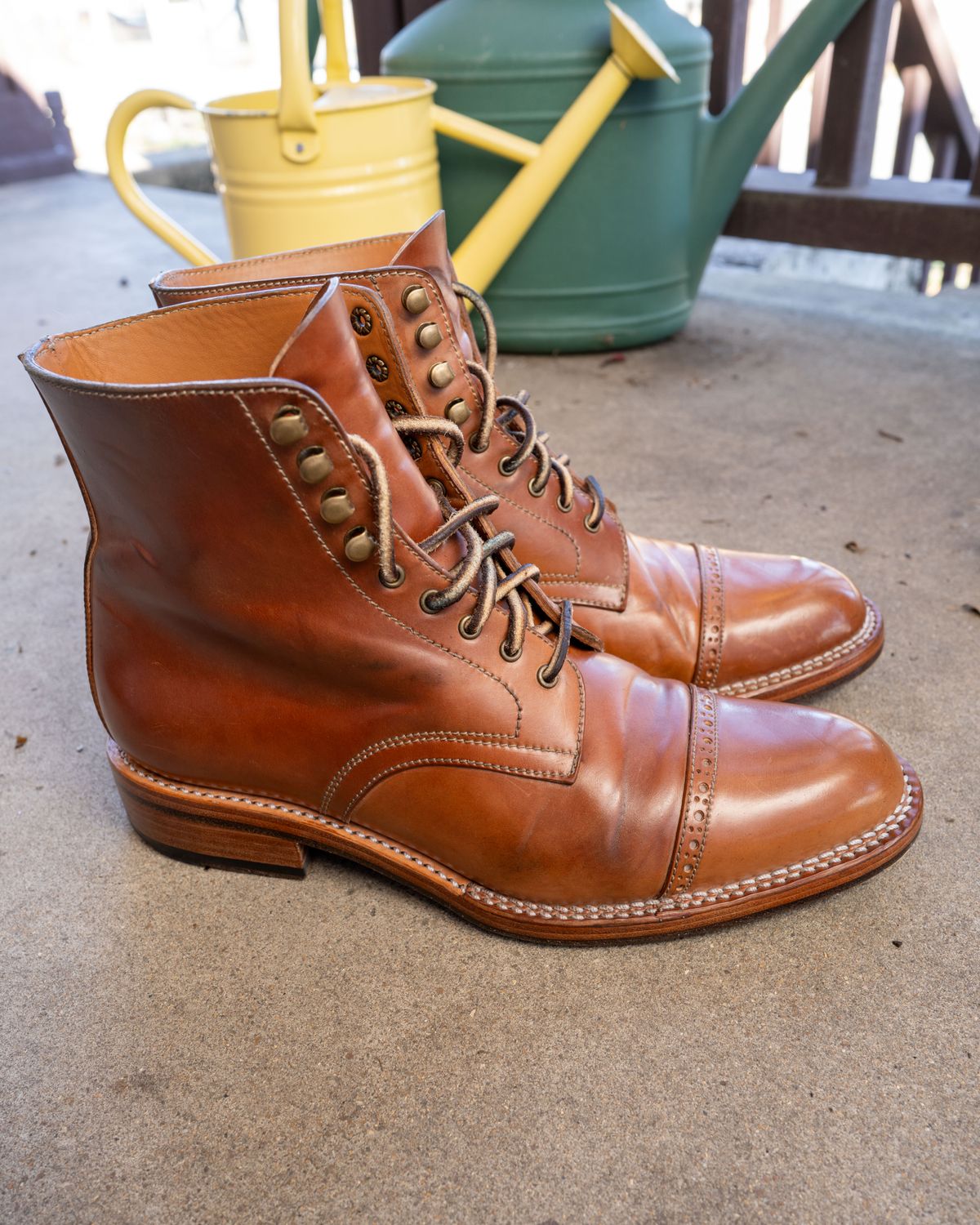 Photo by redfishjoefish on December 5, 2023 of the Midas Journey Derby Boot in Horween Unglazed Natural Shell Cordovan.