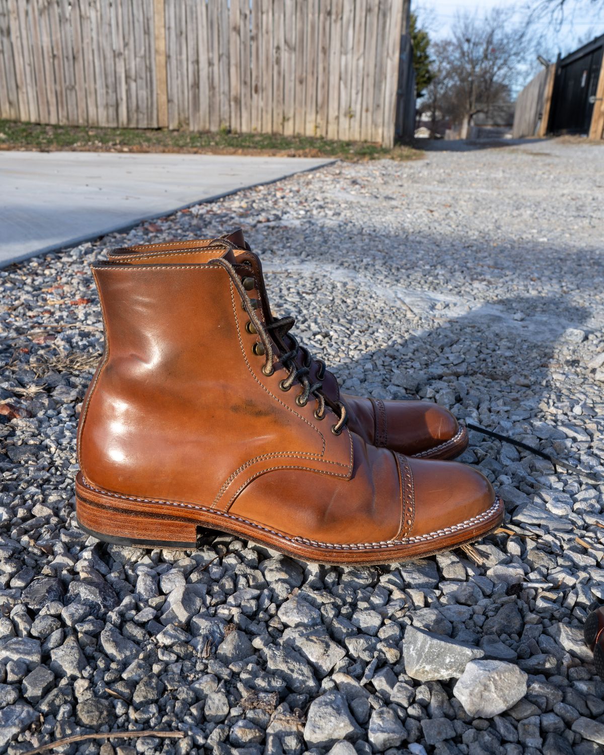 Photo by redfishjoefish on January 3, 2024 of the Midas Journey Derby Boot in Horween Unglazed Natural Shell Cordovan.
