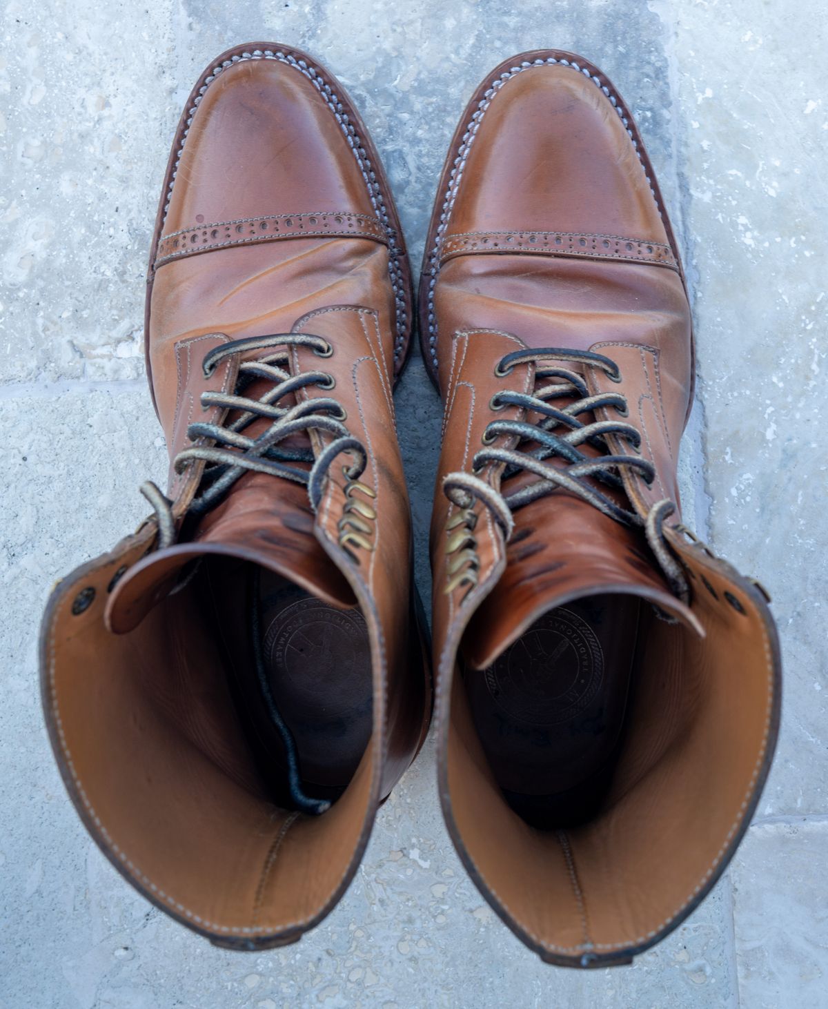 Photo by redfishjoefish on February 4, 2024 of the Midas Journey Derby Boot in Horween Unglazed Natural Shell Cordovan.