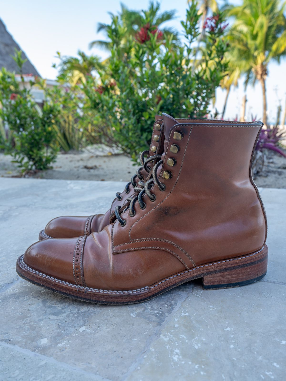Photo by redfishjoefish on February 4, 2024 of the Midas Journey Derby Boot in Horween Unglazed Natural Shell Cordovan.